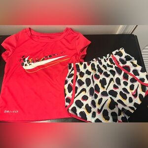 Nike Toddler Dri-Fit short-set sz2